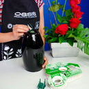 Anclas para fijar espuma floral OASIS® a bases, ajustables con pegamento Hot Melt, adhesivo floral Lomey®, Fix o cinta de doble cara. Sostienen espuma floral húmeda o seca en su lugar, proporcionando seguridad en superficies planas. Presentación en bolsa con 100 piezas.