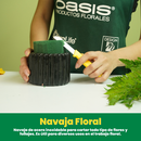 Herramientas OASIS®: tijera de florista, navaja, limpia tallos, mandil y cuchilla. Todo lo necesario para tus arreglos florales.