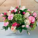 Con la Espuma Floral Deluxe Powerlife, tus flores se mantienen frescas y bellas más tiempo. Perfecta para tallos gruesos, menos polvo y textura suave. Caja con 48 piezas.