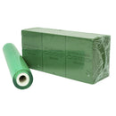 Film estirable verde de pvc. Rollo de pvc de 800 gramos / 80 mt. de largo x 30 cm de ancho. Ayuda a mantener por más tiempo hidratada la espuma Evita escurrimientos en diseños sin base. Suave al tacto y fácil manejo. Oasis Floral México.