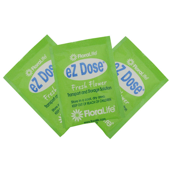 Ez Dose, ideal para rehidratar tus flores durante almacenamiento en cuarto frio o transportación. Mantiene el ph ideal. Presentacion en sobres – OASIS Floral. 